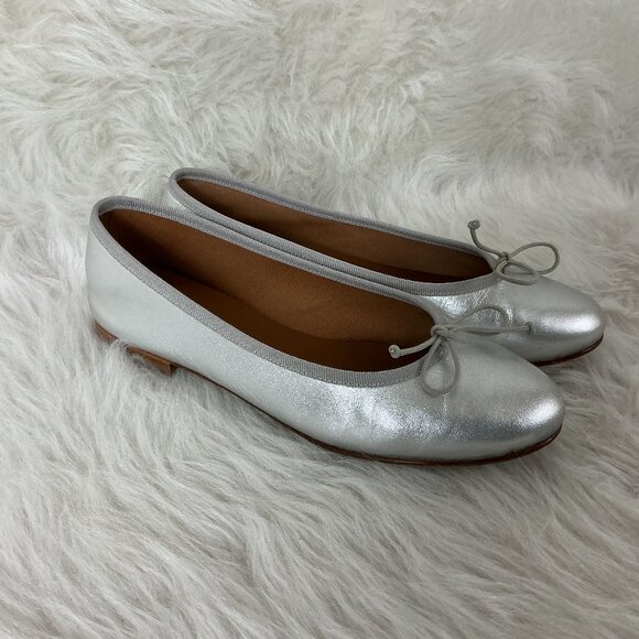 Margaux Metallic Silver Nappa Leather Bow Toe The Demi Ballet Flat 37 M US 7 - Picture 1 of 8